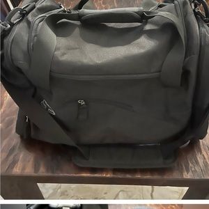 Large fox duffel with wet/dry compartment